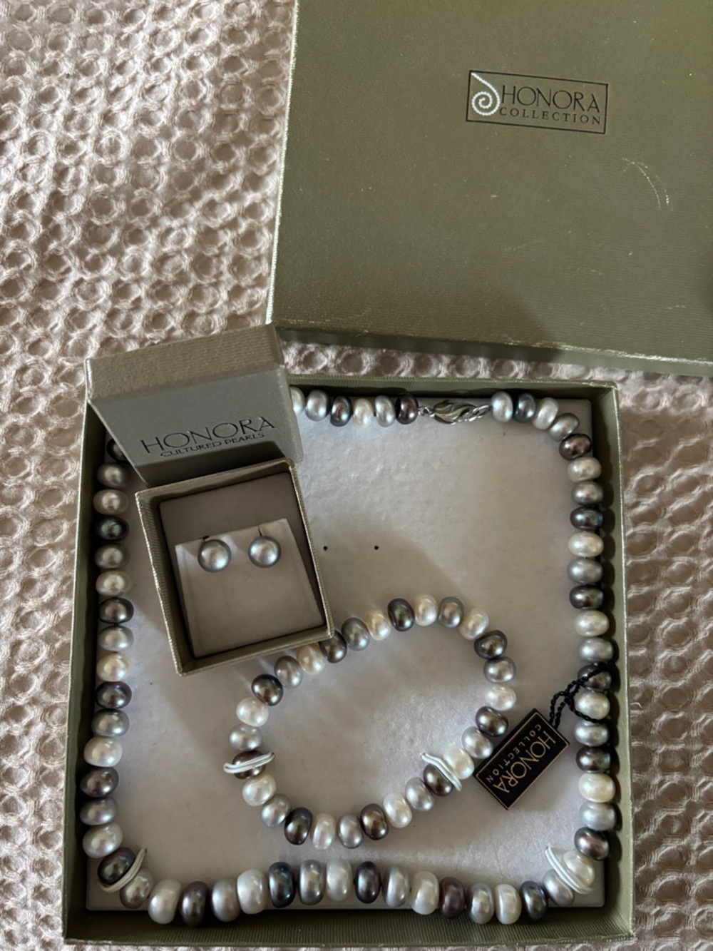 Honora Two-Tone Gray and White Cultured Pearl Jewelry Set